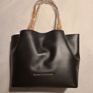 NEW Dooney & Bourke Large City Flynn